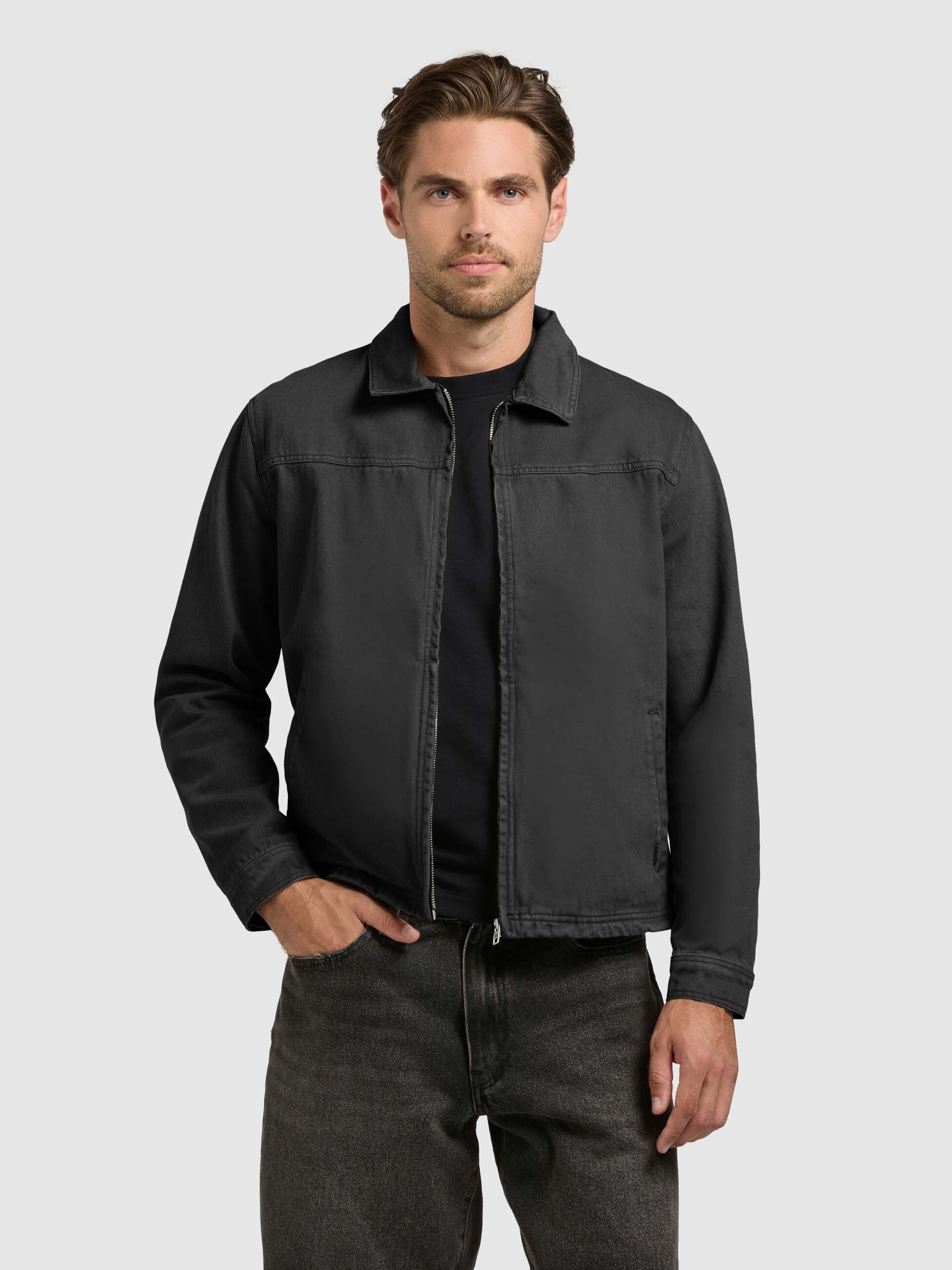 Herren ALL BLACK